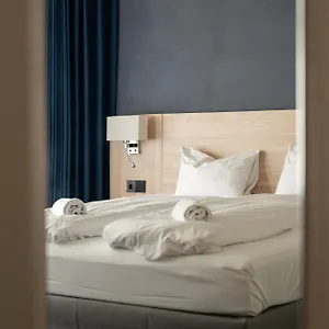  Hotel Breeze Victoria Norvegia